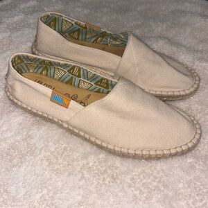 Women’s Ubuntu CLASSIC NATURAL AFRIDRILLES Espadrille Shoes • Size 9.5